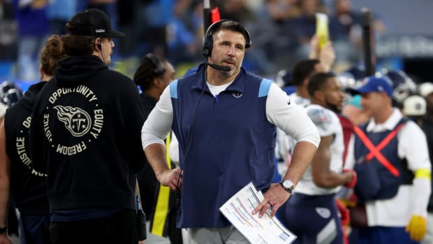 Tennessee Titans head coach Mike Vrabel stands on the side line during the fourth quarter against the Los Angeles Chargers at SoFi Stadium.